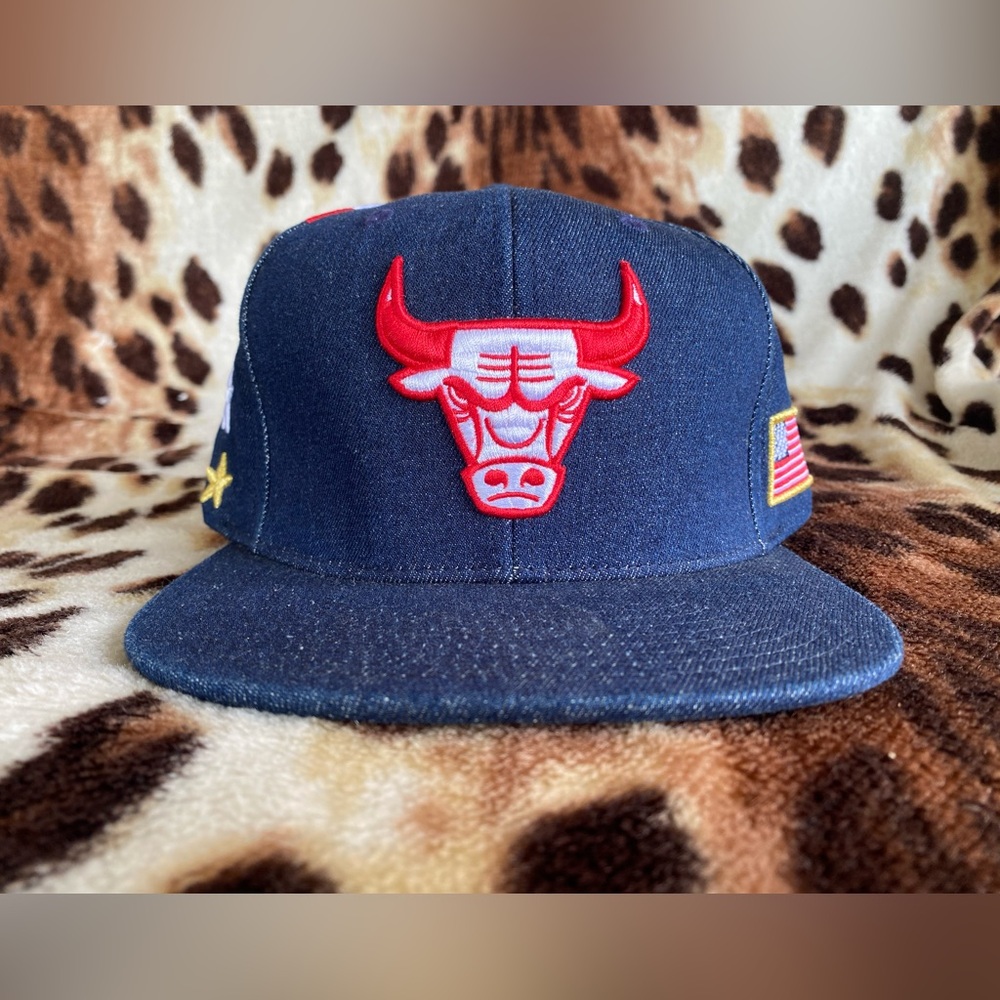 Mitchell & Ness Chicago Bulls Navy Denim Snapback Hat Cap NWT